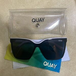 Quay Sunglasses. Never Worn.
